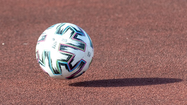 爵士更新伤情：马尔卡宁因生病缺席对阵雷霆的比赛